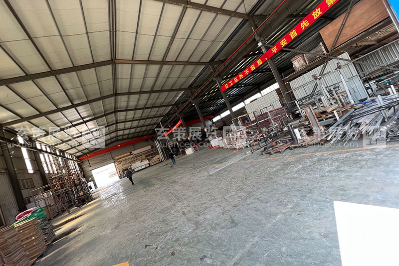 樱花AV一区二区展覽工廠鐵工區